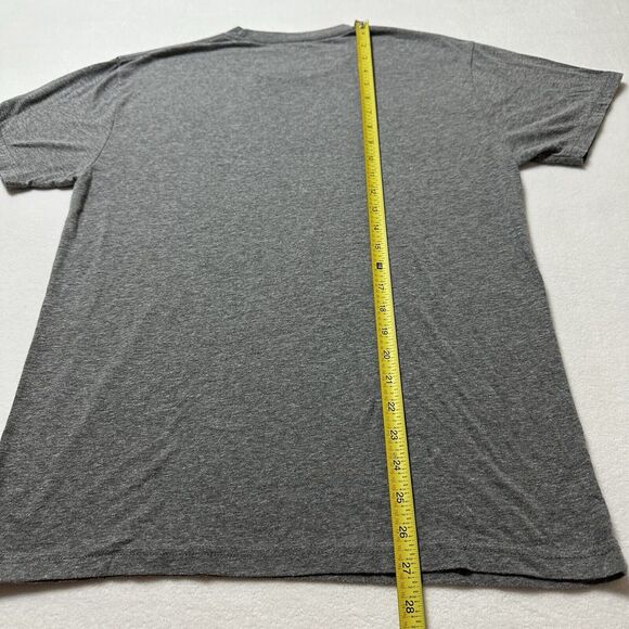 Vuori T-Shirt Heather Gray The Rise The Shine Graphic Mens Medium - Picture 4 of 5